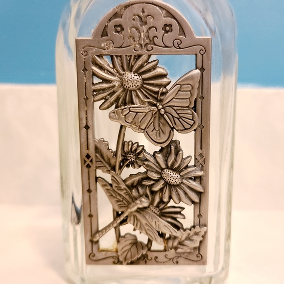 Glass Hand Soap Dispenser - Picture 2 of 5